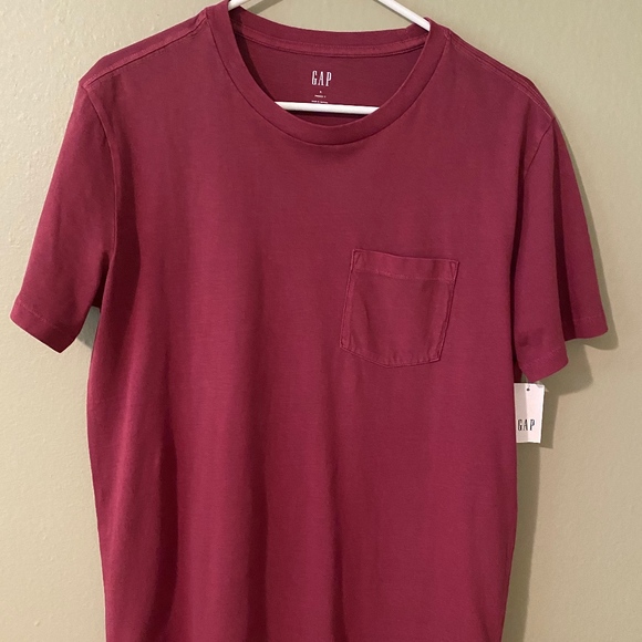 GAP Other - Men's Gap pocket T-shirt